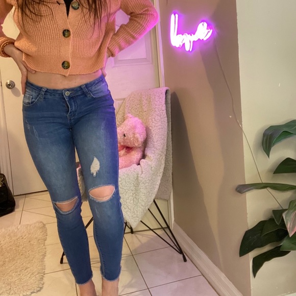 Low rise jeans - Picture 2 of 2